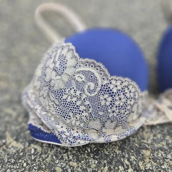 NWT Victoria's Secret Y2K Dream Angels Push-Up Bra 34B Royal Blue Lace Bow - Picture 3 of 12